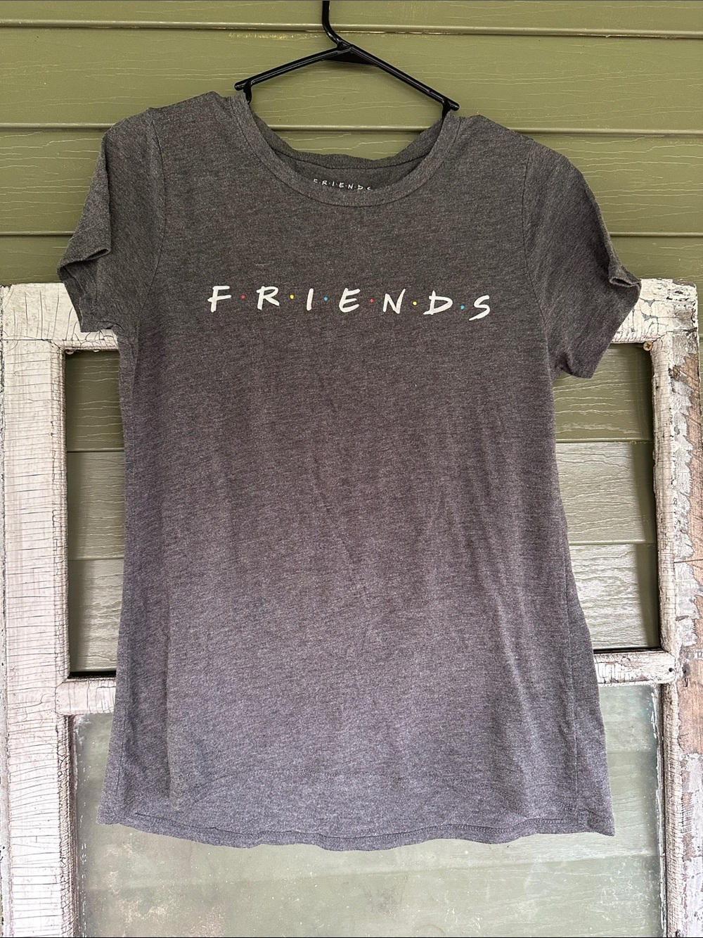 FRIENDS Women’s Gray Logo Short Sleeve Tee
